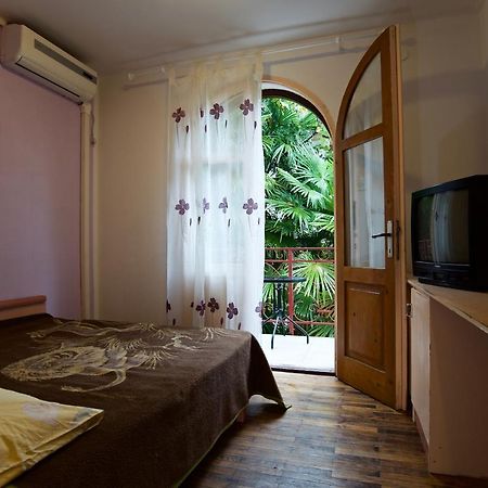 Romantic Room With Balcony 洛夫兰 外观 照片