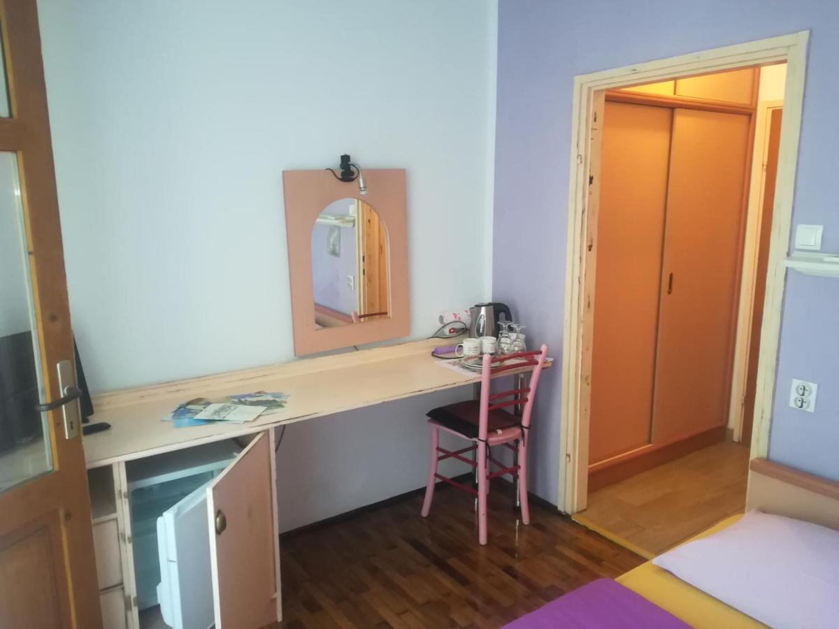 Romantic Room With Balcony 洛夫兰 外观 照片